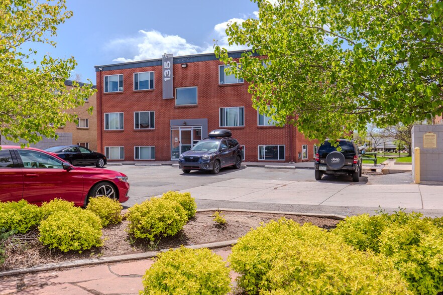 More Photos Of 175 W Belleview Ave, Englewood Apartments For Sale