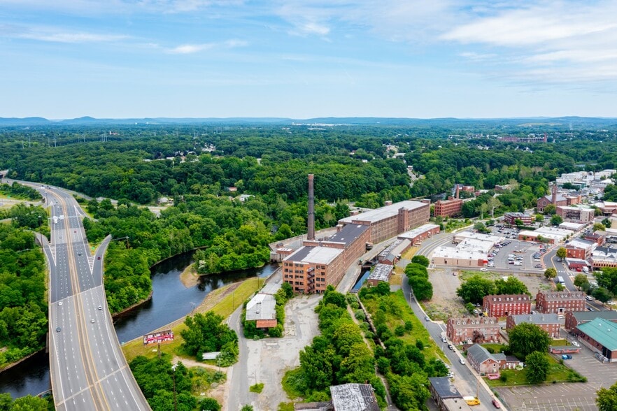 More Photos Of 165 Front St, Chicopee Apartments For Sale