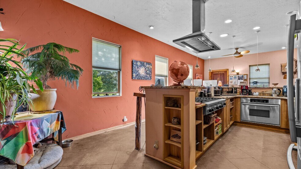 More Photos Of 41990 Cottonwood Creek Rd, Crawford Apartments For Sale