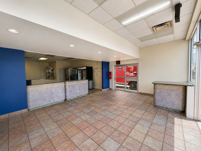More Photos Of 1103 William D Fitch Pky, College Station Storefront For Lease