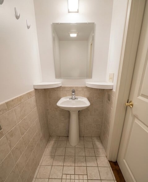 More Photos Of 609 Newport Ave, Attleboro Medical For Lease