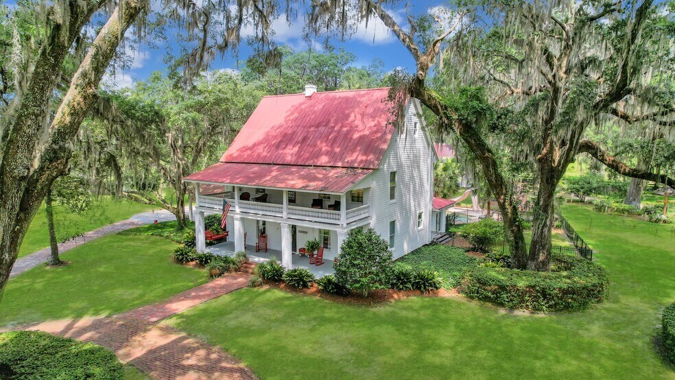 More Photos Of 1871 GA Highway 99, Brunswick Specialty For Sale