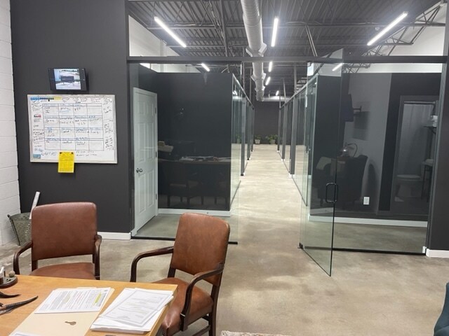 More Photos Of 924 9th Ave, Columbus Warehouse For Sale