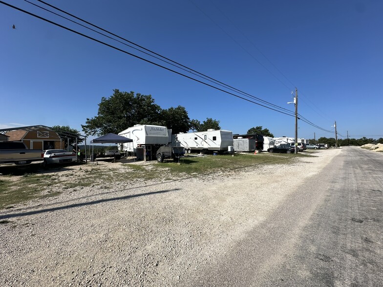 Primary Photo Of 11400 Mountain Top Cir, Jonestown Trailer Camper Park For Sale