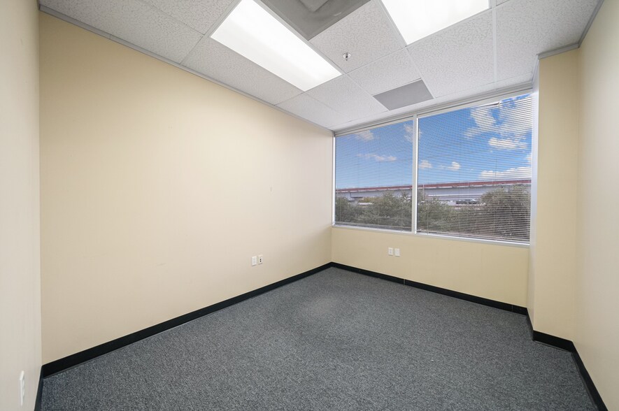 More Photos Of 17200 SH 249, Houston Medical For Lease