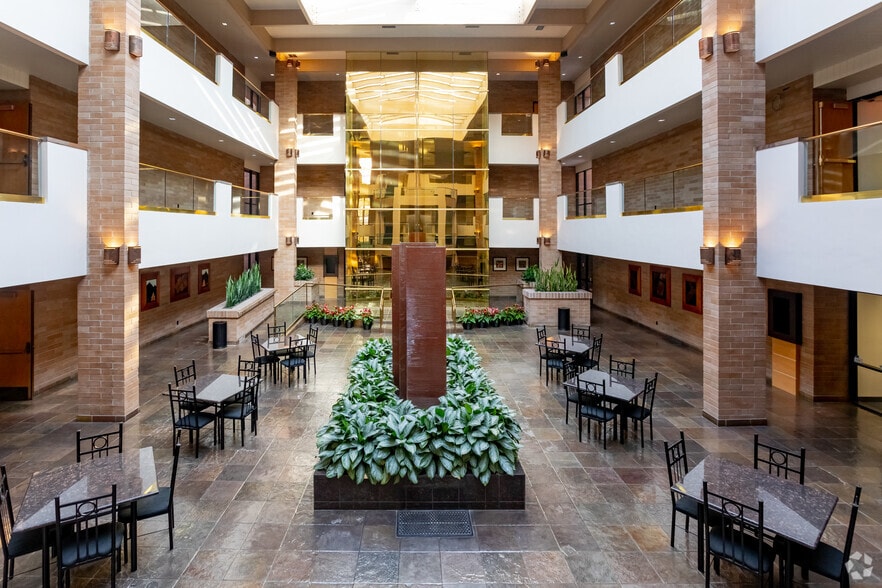 More Photos Of 1050 E Flamingo Rd, Las Vegas Office For Lease