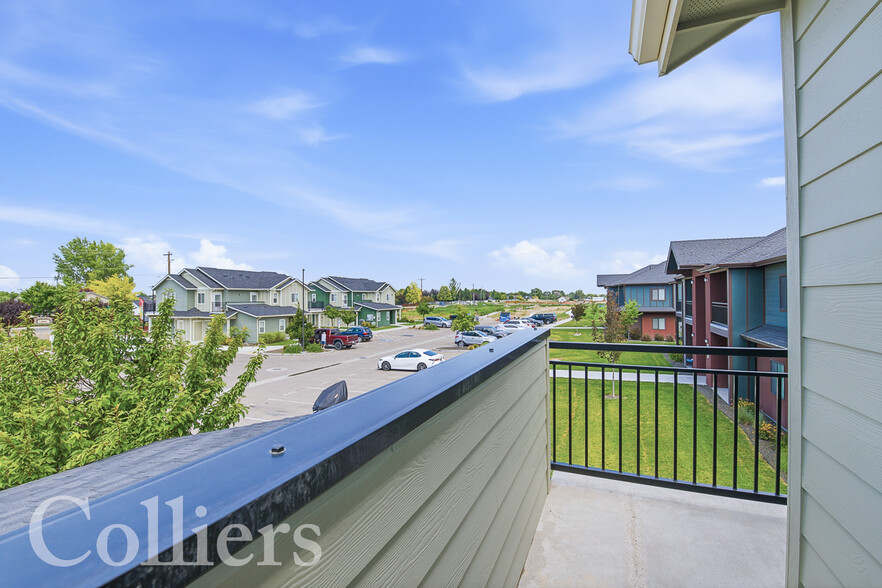 More Photos Of 5018 Hamlet Ln, Caldwell Apartments For Sale