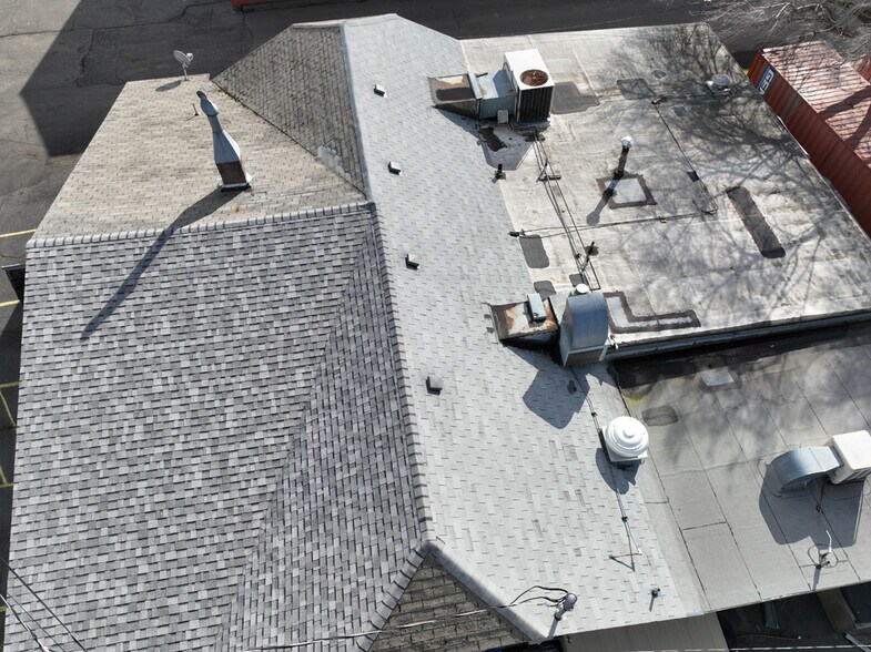 More Photos Of 2620 W 2nd St, The Dalles Restaurant For Sale