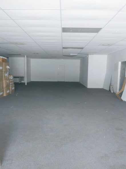 More Photos Of 2960 S Cleveland Ave, Fort Myers Unknown For Lease