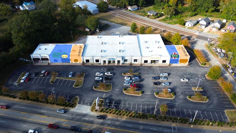 More Photos Of 504 W Main St, Easley Storefront For Lease