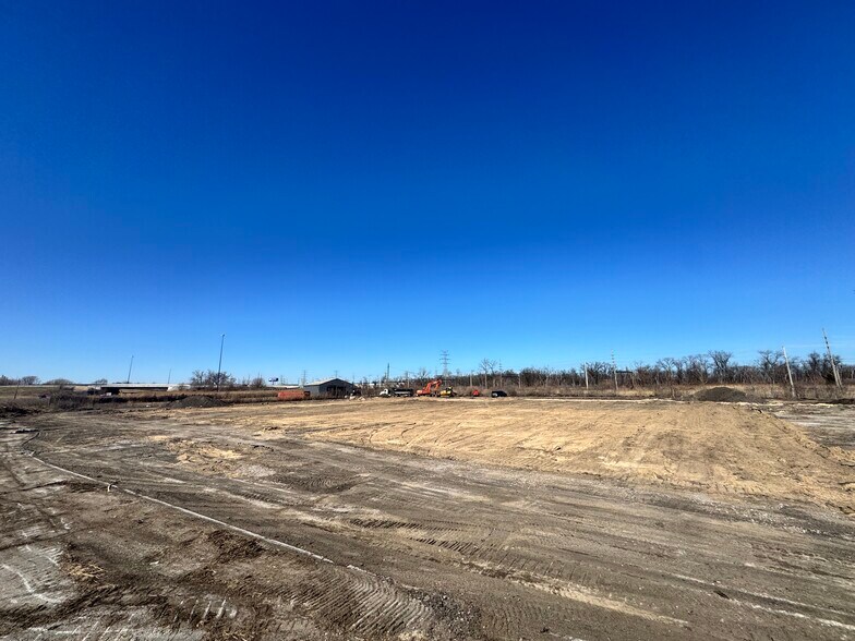 More Photos Of 3030 8th ave, Gary Land For Lease