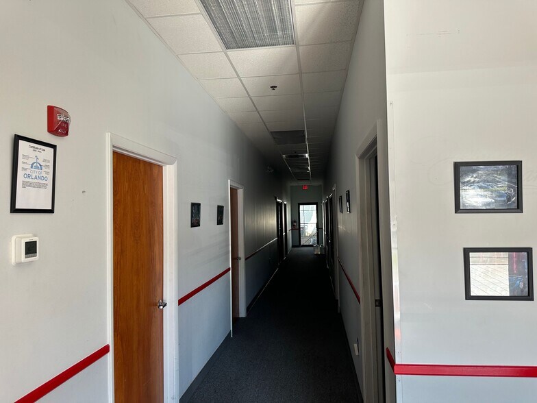 More Photos Of 4539 36th St, Orlando Warehouse For Sale