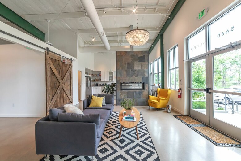 More Photos Of 5660 Valmont Rd, Boulder Manufacturing For Sale