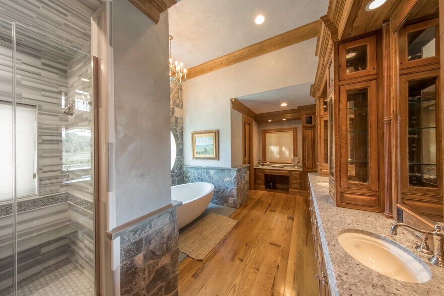 More Photos Of 201 Swartekill Rd, Highland Specialty For Lease