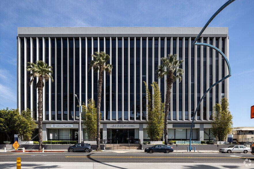 More Photos Of 3130 Wilshire Blvd, Santa Monica Office For Lease