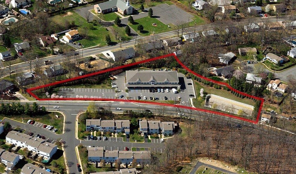 More Photos Of 333 Forsgate Dr, Jamesburg Storefront Retail Office For Lease