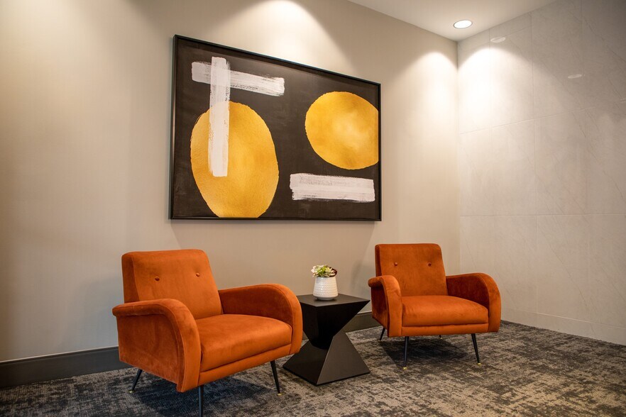 More Photos Of 25 Hooks Ln, Pikesville Medical For Lease