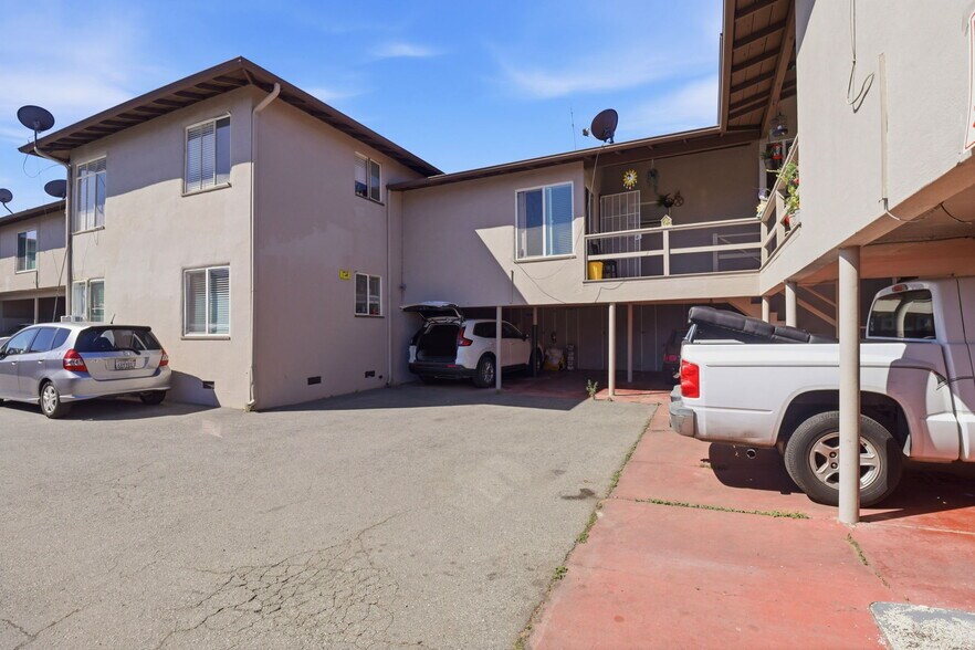More Photos Of 128 Roosevelt Ave, Redwood City Apartments For Sale