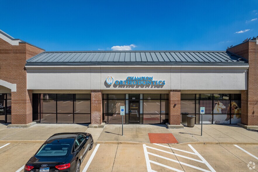 More Photos Of 6850 N Shiloh Rd, Garland Unknown For Lease