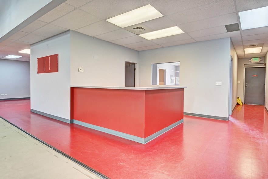 More Photos Of 5290 Arapahoe Ave, Boulder Unknown For Lease