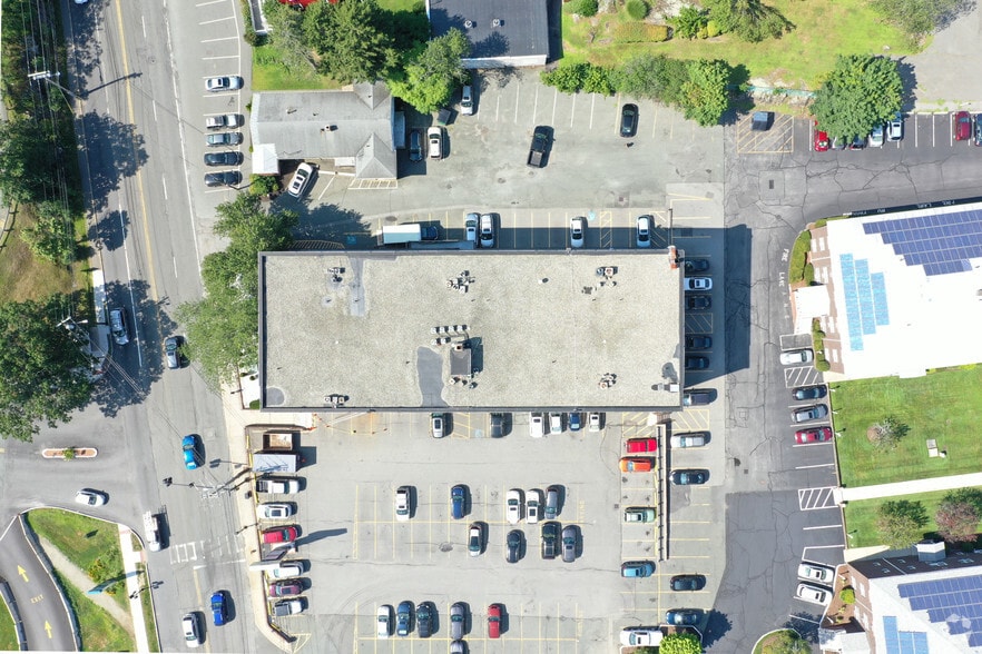 More Photos Of 84 Highland Ave, Salem Medical For Lease