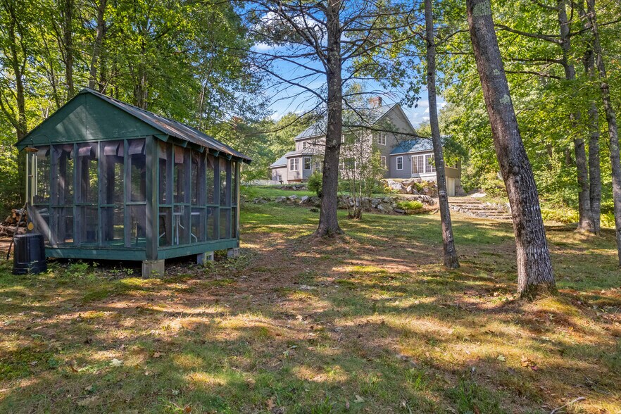 More Photos Of 41 Hobbs Rd, West Newfield Specialty For Sale