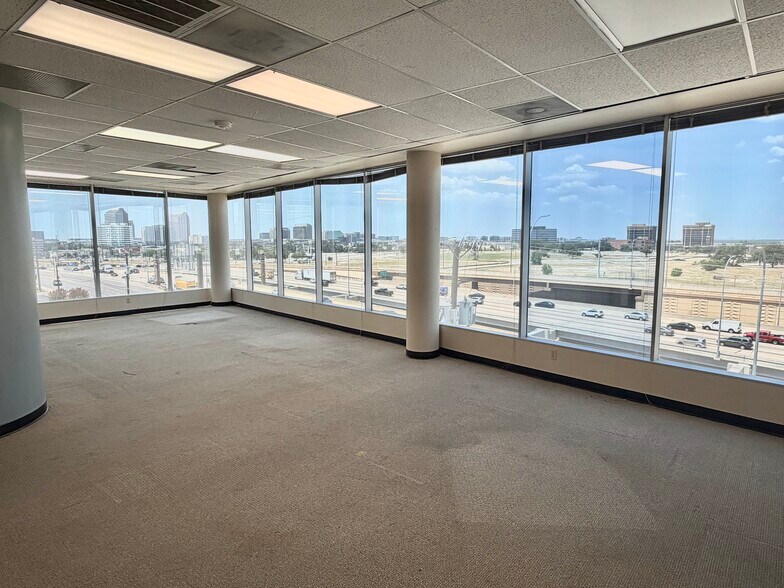 More Photos Of 5930 Lyndon B Johnson Fwy, Dallas Office For Lease