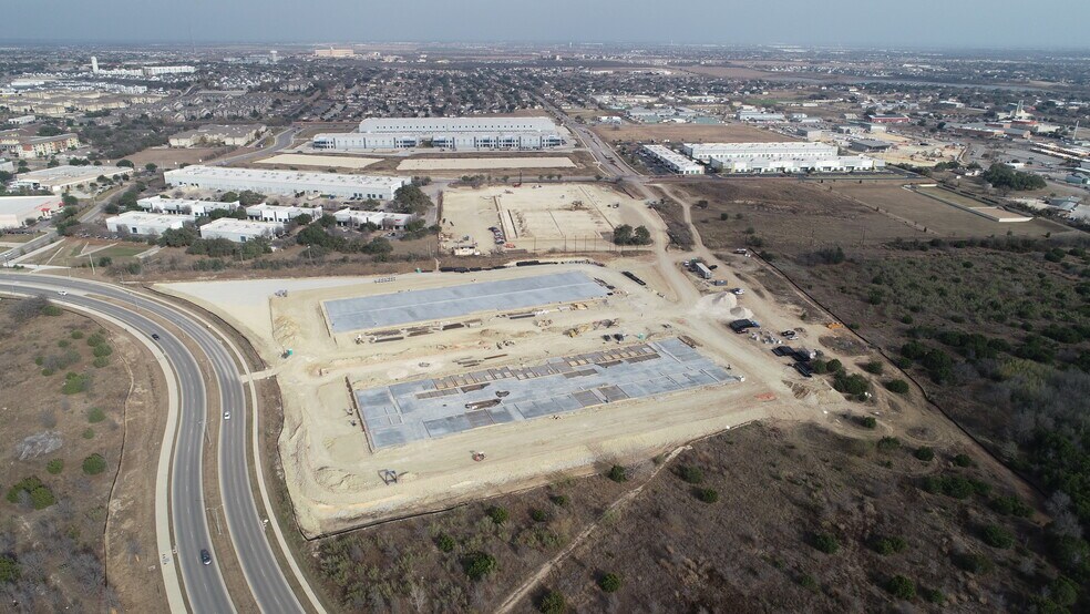 More Photos Of 17 Cypress Blvd, Round Rock Unknown For Lease