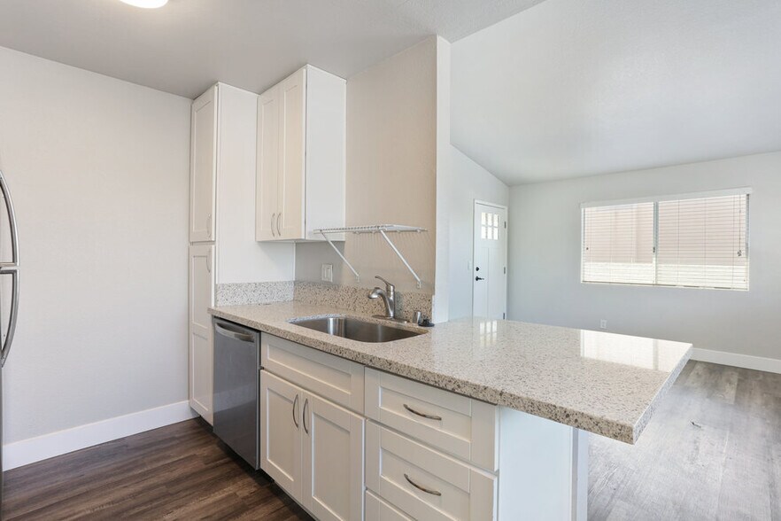 More Photos Of 4337-4339 38th St, San Diego Apartments For Sale