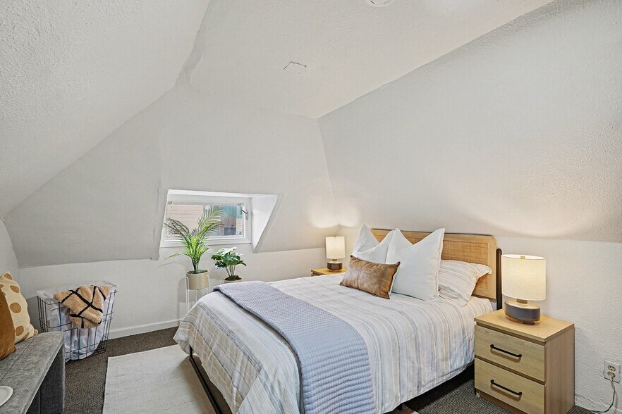 More Photos Of 924 W 9th Ave, Denver Office For Sale