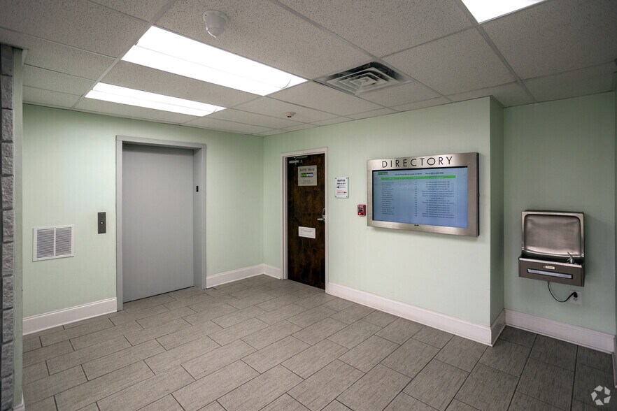 More Photos Of 204 Ark Rd, Mount Laurel Medical For Lease