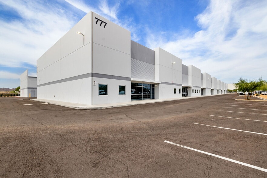 More Photos Of 777 W Pinnacle Peak Rd, Phoenix Unknown For Lease