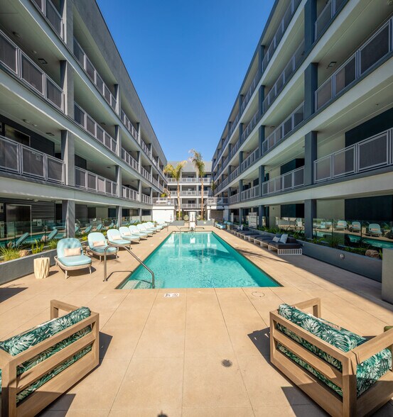 More Photos Of 11924 W Washington Blvd, Los Angeles Apartments For Lease