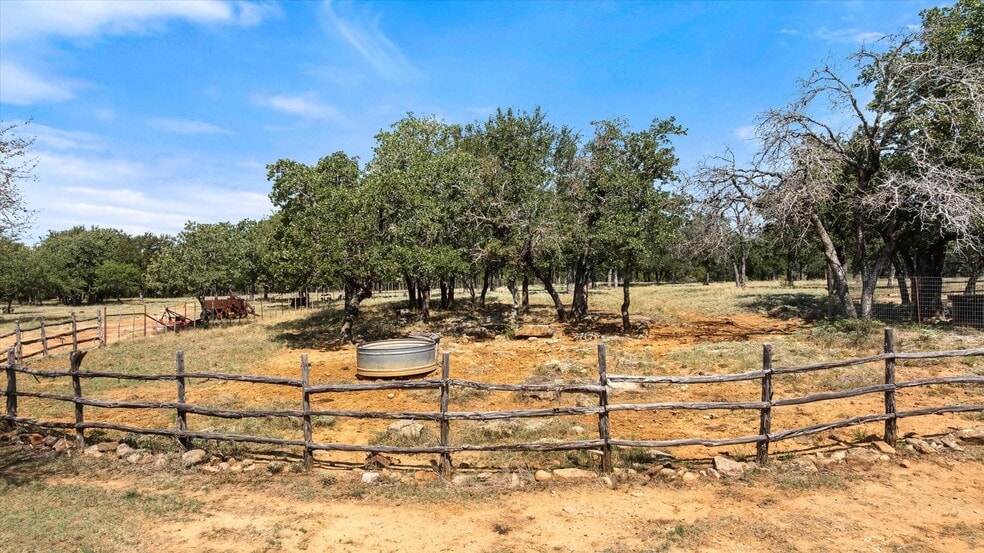 More Photos Of 11230 Light Rd, Lipan Land For Sale