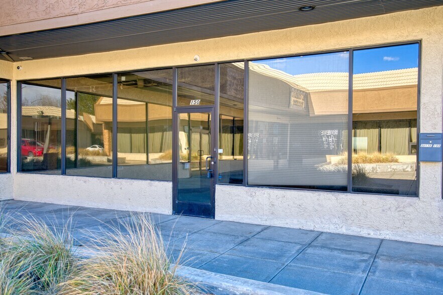 Primary Photo Of 340 Lashley St, Longmont General Retail For Lease