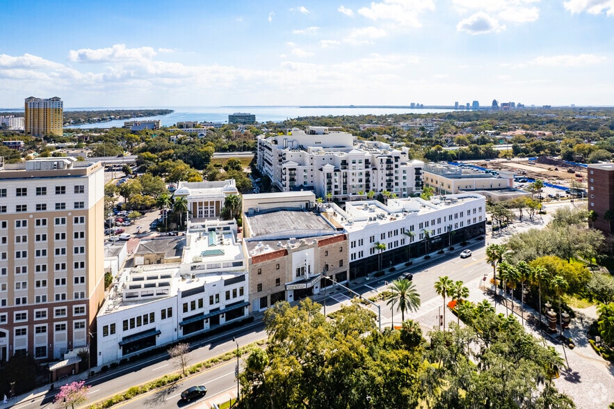 More Photos Of 442 W Kennedy Blvd, Tampa Office For Lease