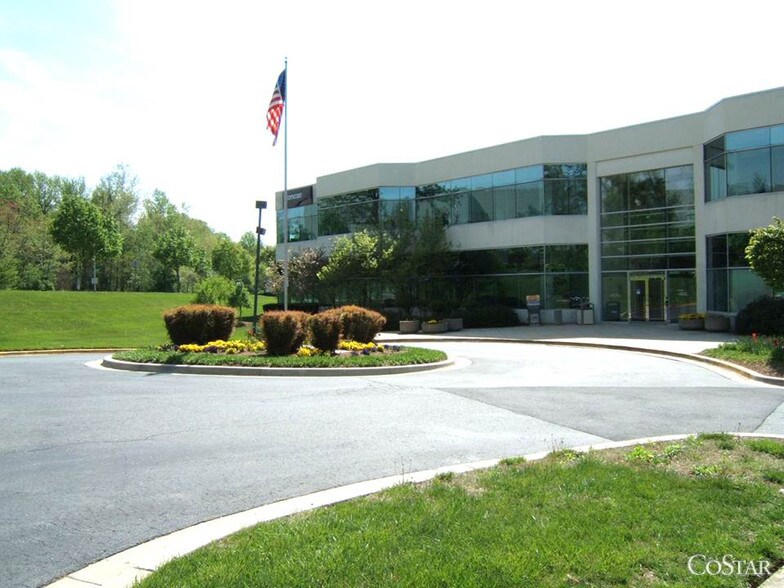 Primary Photo Of 9315 Largo Dr W, Upper Marlboro Office For Lease