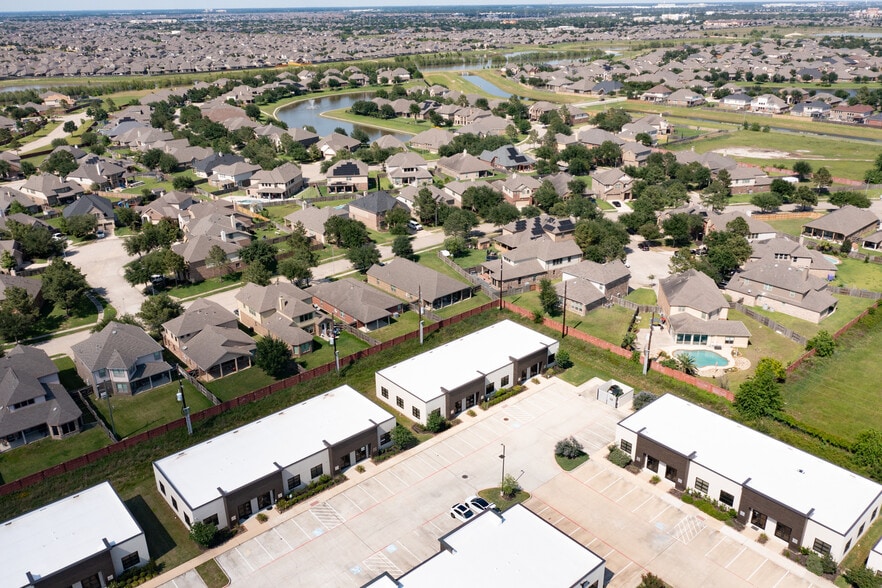 More Photos Of 8118 Fry Rd, Cypress Medical For Lease