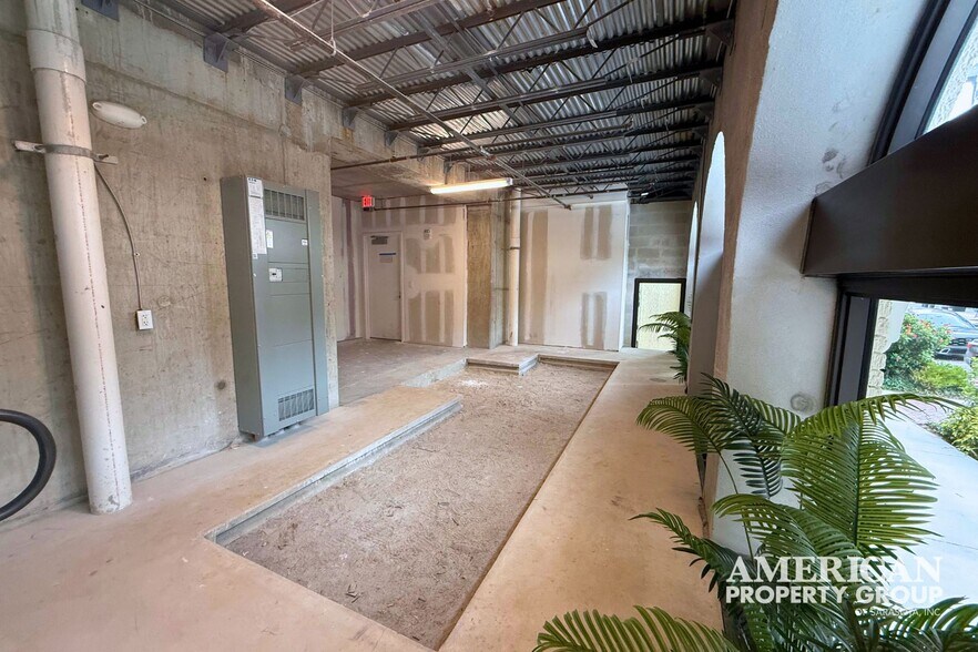 More Photos Of 33 S Palm Ave, Sarasota Apartments For Sale