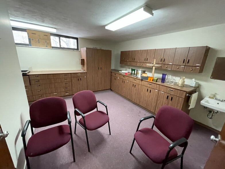 More Photos Of 232 S Home Ave, Pittsburgh Specialty For Sale