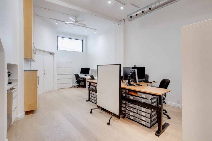 More Photos Of 115 Walnut Ave, Toronto Office For Sale