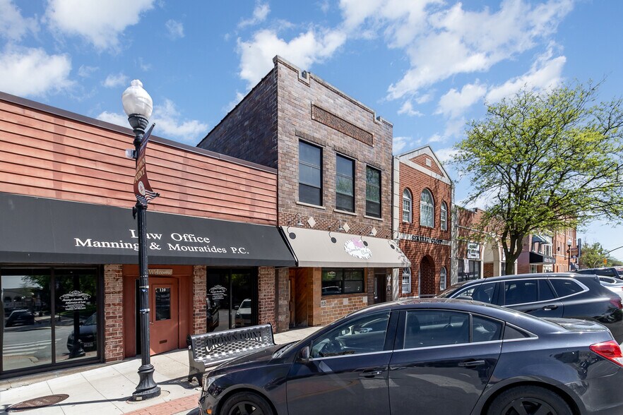 More Photos Of 118 W Clark St, Crown Point Office Residential For Sale