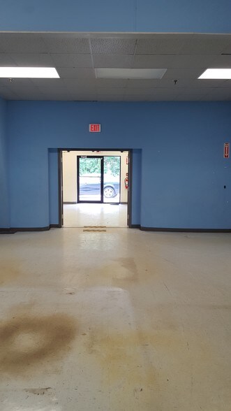 More Photos Of 255 Wilmington W Chester Pike, Chadds Ford Flex For Lease