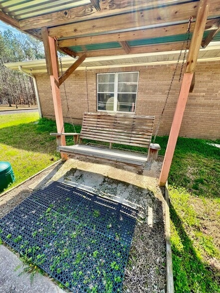 More Photos Of 9670 Smith Lake Dam Rd, Jasper Rehabilitation Center For Sale