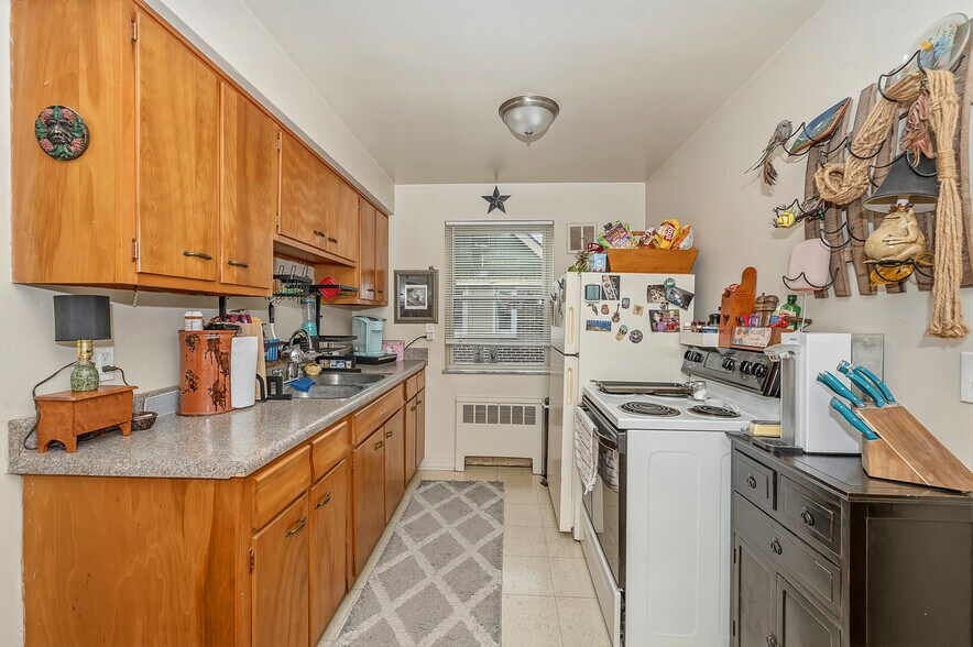 More Photos Of 350 Broadway St, Loveland Apartments For Sale