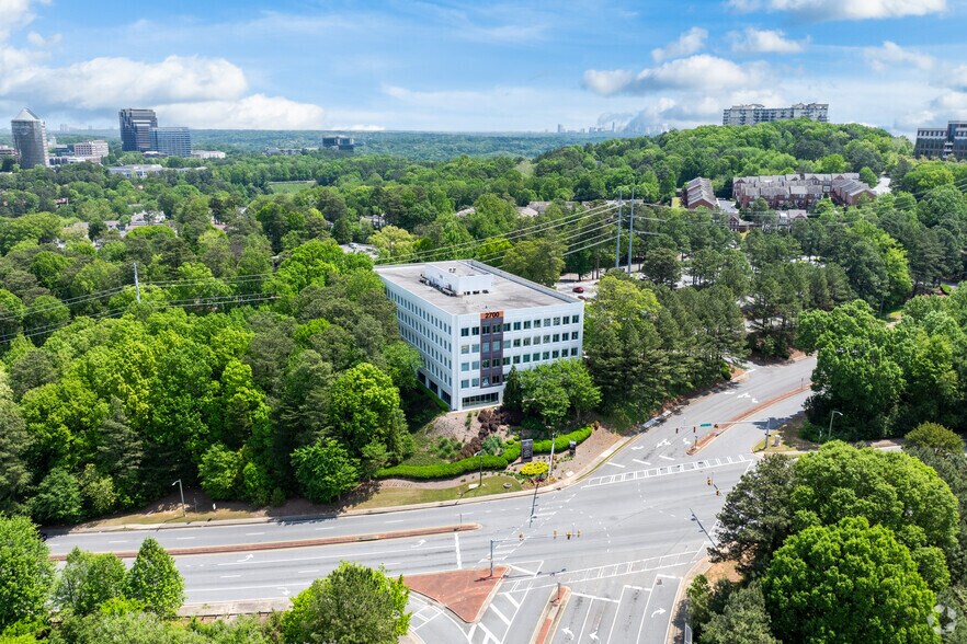 More Photos Of 2700 Cumberland Pky SE, Atlanta Coworking Space
