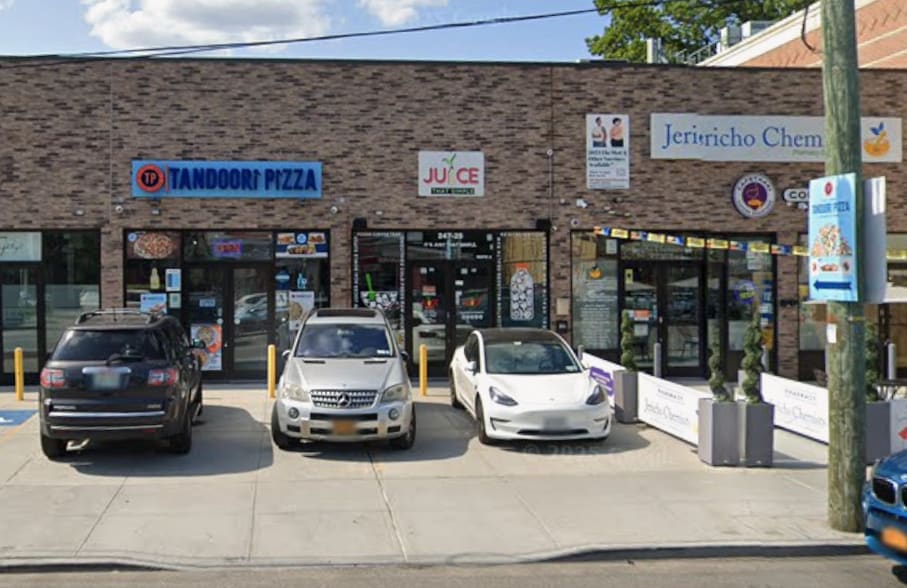 More Photos Of 247-25 Jericho Tpke, Bellerose Auto Dealership For Lease