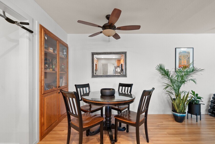 More Photos Of 420 Capitola Road Ext, Santa Cruz Apartments For Sale