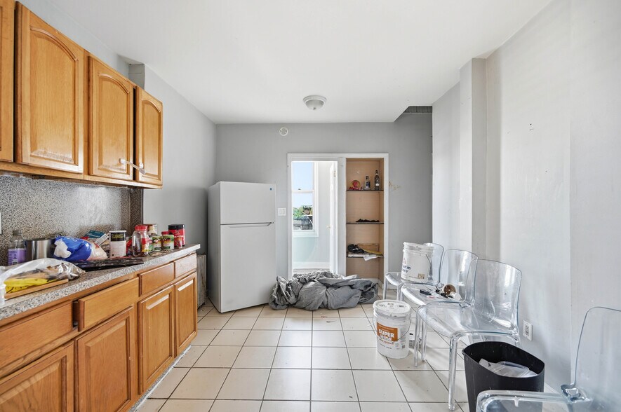 More Photos Of 4 Convent Ave, Yonkers Apartments For Sale