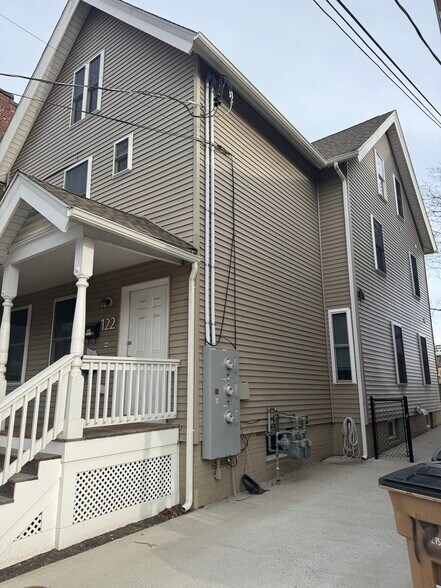 More Photos Of , Stamford Multifamily For Sale